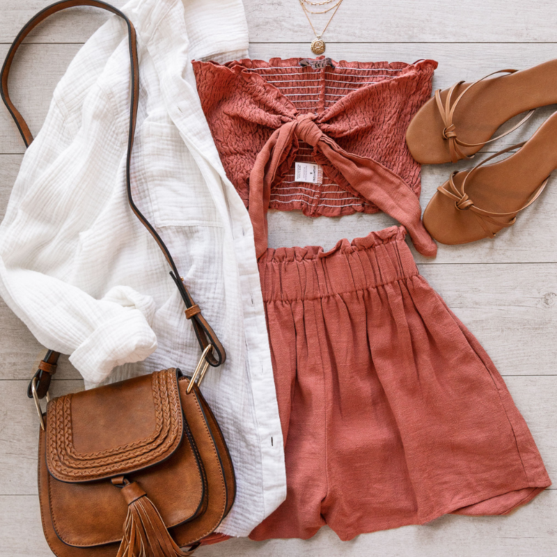 14 Outfits We'd Wear On The Bachelor | Priceless