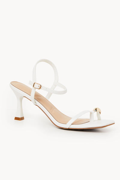 Kassidy-White-Heels-1_92741f9a