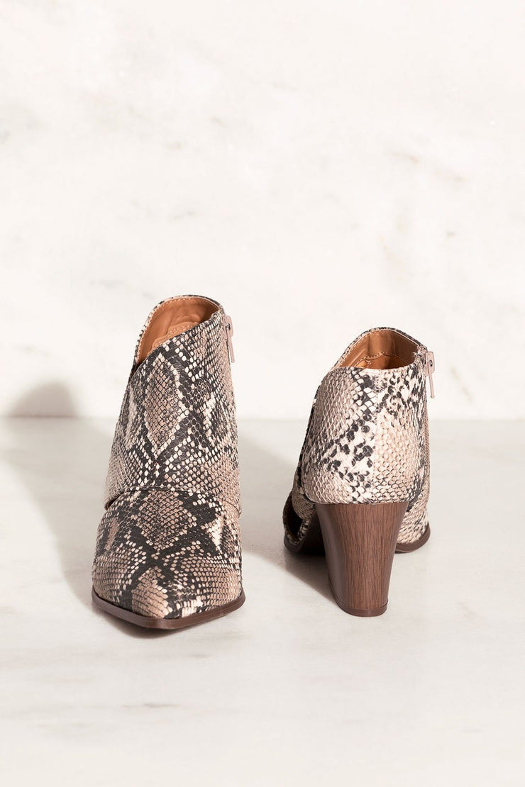 toeless booties