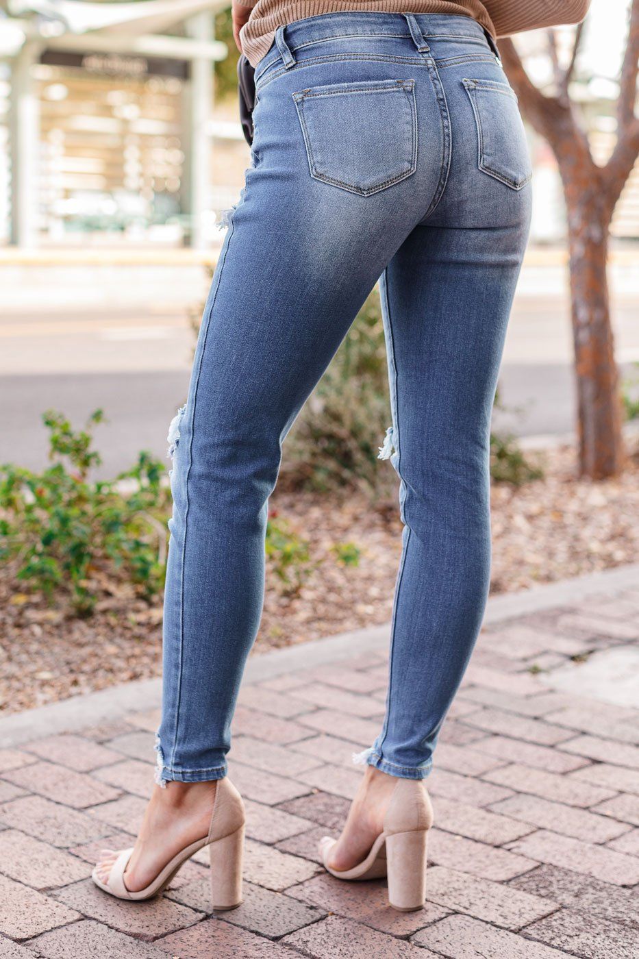 Here And There Distressed Medium Wash Skinny Jeans – Shop Priceless