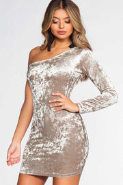 Dresses - Raquel Velvet Dress - Champagne